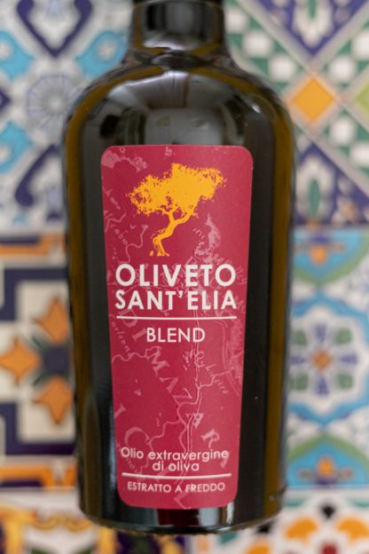 bottle evo blend extra virgin olive oil oliveto sant'elia sicily italy